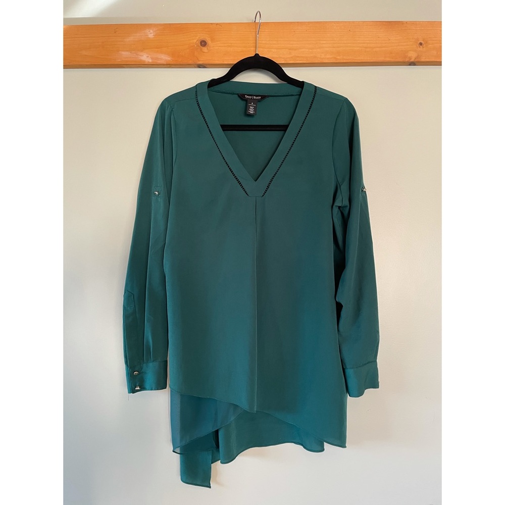 White House Black Market green tunic